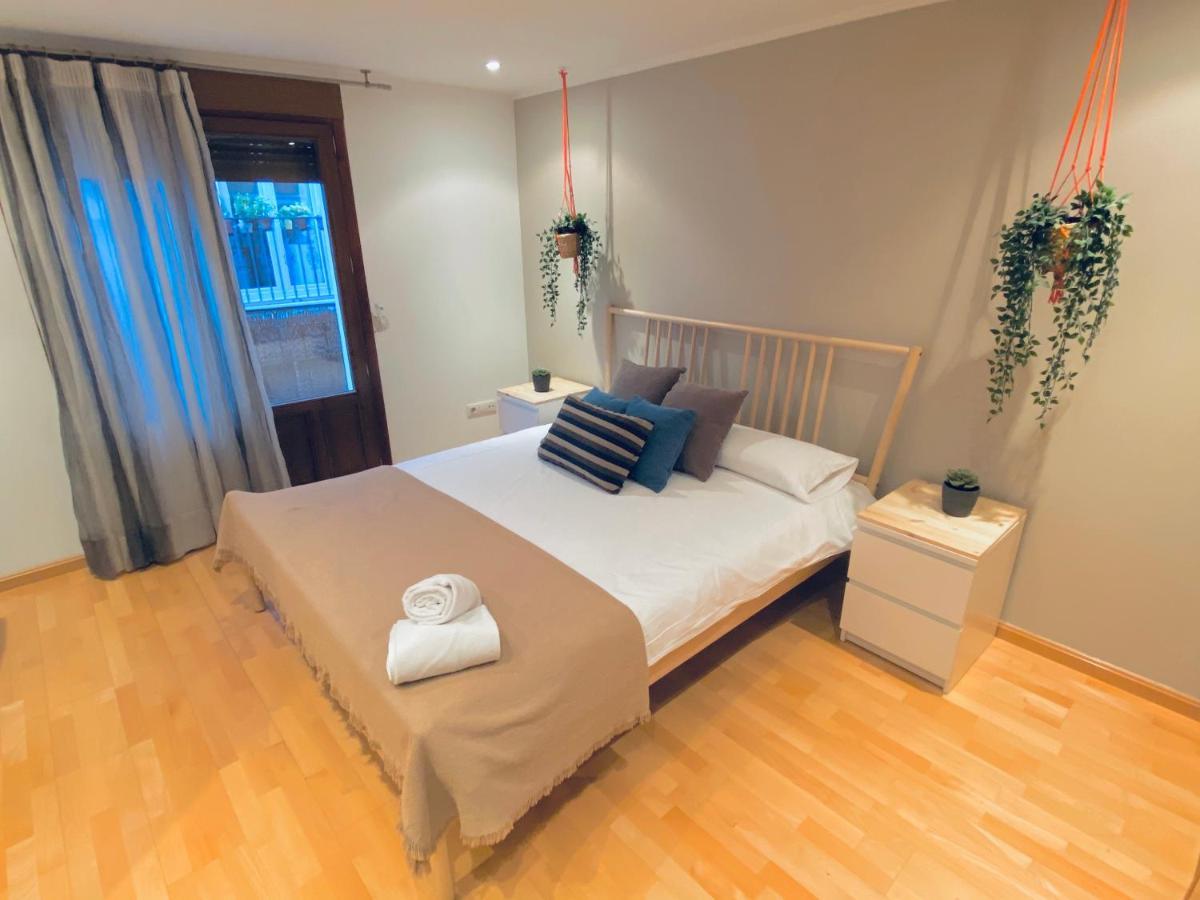 Oupen De Dor - Virgenes El Pilar Apartman Zaragoza Kültér fotó