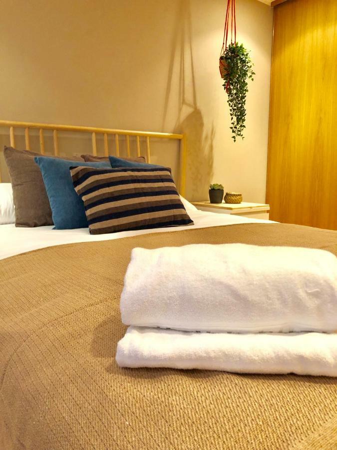 Oupen De Dor - Virgenes El Pilar Apartman Zaragoza Kültér fotó