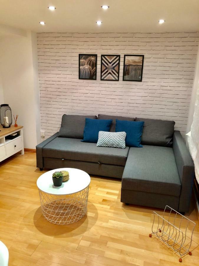 Oupen De Dor - Virgenes El Pilar Apartman Zaragoza Kültér fotó