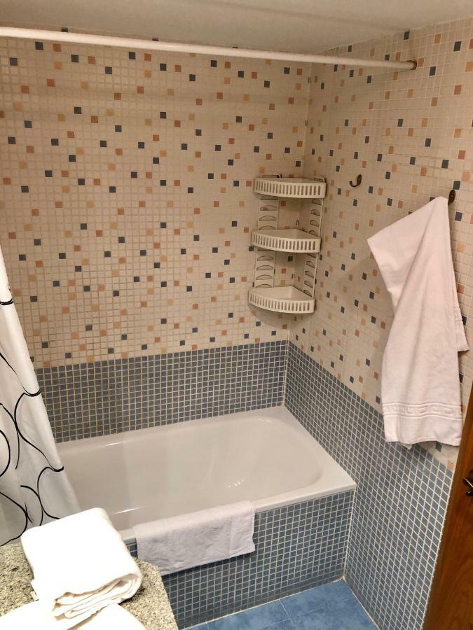 Oupen De Dor - Virgenes El Pilar Apartman Zaragoza Kültér fotó