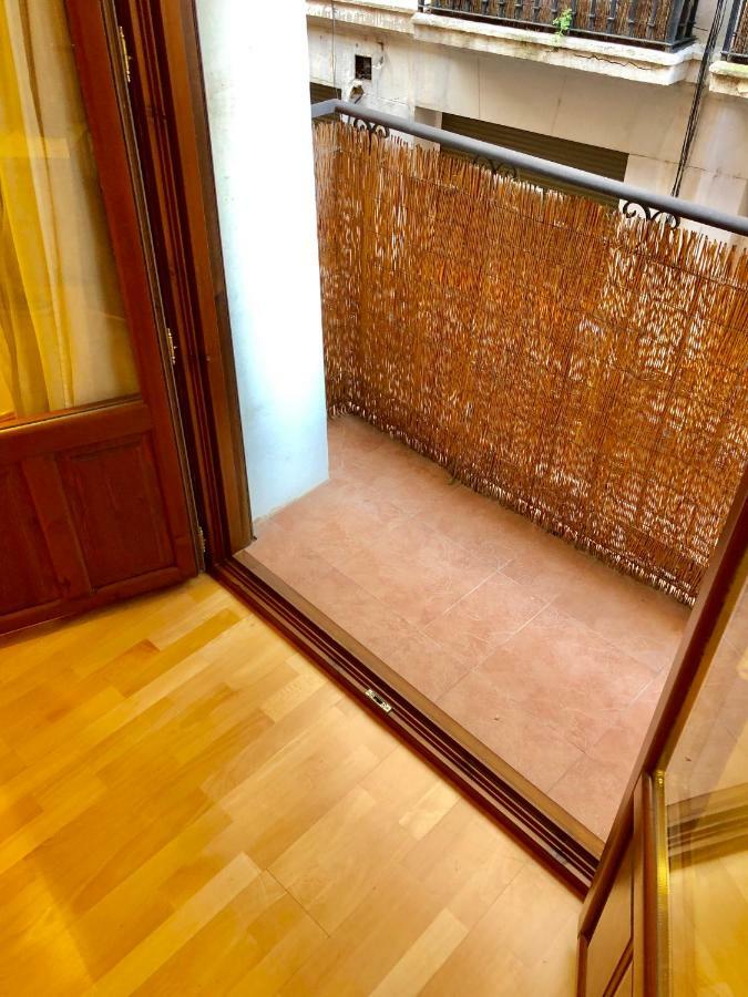 Oupen De Dor - Virgenes El Pilar Apartman Zaragoza Kültér fotó